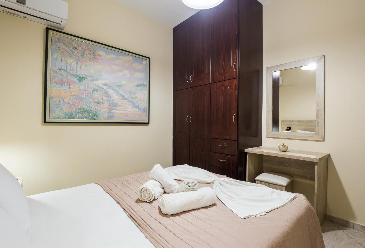 Mavros Molos Seaside Apartment كيساموس المظهر الخارجي الصورة